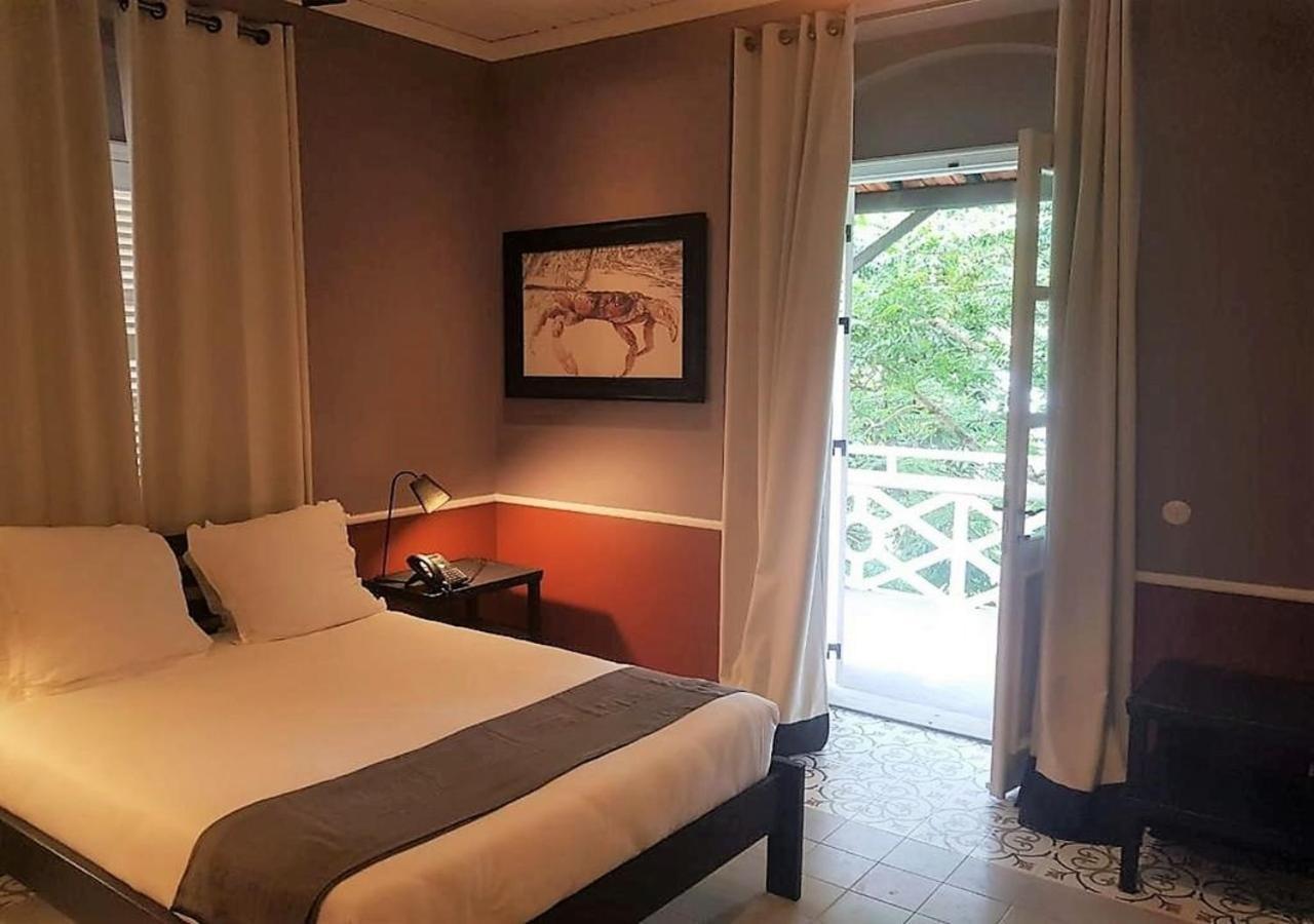 Roca Sundy - Principe Collection Guest House Santo António Cameră foto
